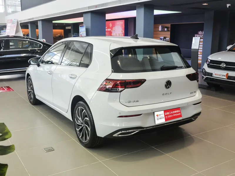 VOLKSWAGEN GOLF 2023 200TSI DSG GTI ซีดานขนาดกะทัดรัด 1.2t ใหม่รถมือสอง 5 ประตู 5 ที่นั่งรถครอบครัว