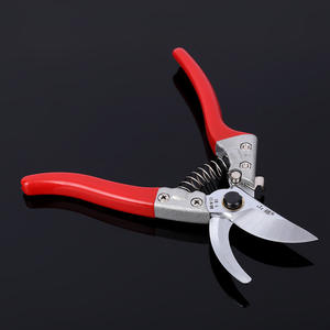 กรรไกรตัดแต่งกิ่ง Mountain Wisteria V8 ใบมีดสแตนเลส 70 มม. โครงสร้างแบบผีเสื้อ สำหรับตัดแต่งต้นไม้ผลไม้ ขนาด 20-30 มม. - Product Image 3