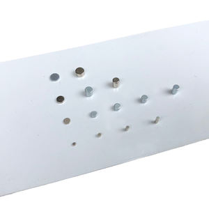 नया मिनी राउंड नियोडिमियम आयरन बोरॉन मैग्नेट मजबूत डिय मैजिक औद्योगिक अनुप्रयोग छोटे व्यास 1/2/<span class=keywords><strong>2.3</strong></span>/2.5/3 मिमी - Product Image 5