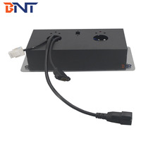 Boîtier de prise de courant multimédia pour salle de conférence avec 3 prises 16A RJ45
