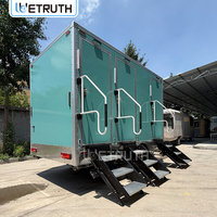 Remorque de toilettes mobiles Wetruth avec combinaison toilette-douche, intérieur personnalisé et aménagement de salle de bain portable pour les entreprises de location