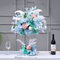 Ensemble de centres de table de mariage avec bougies en grappe, porte-bougie pilier et guirlande d'eucalyptus artificielle, décoration de table pour mariage rustique