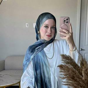 热销女式水彩民族头巾莫代尔棉印花披肩四向弹力透气穆斯林专用 - Product Image 1