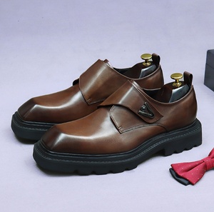 Mocasines de Vestir para Hombre, de Cuero Genuino, Impermeables, Antideslizantes, Ligeros, con Diseño Floral, para Oficina y Carrera Profesional, Cerrados y Fáciles de Poner - Product Image 4