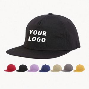 Gorras Deportivas Rojas de Alta Calidad con Diseño Personalizado, Logotipo Impreso, Orificios Cortados con Láser, Gorra de Béisbol de 5 Paneles con Visera Plana - Product Image 2