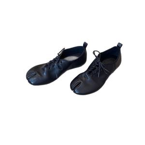 2026 French Style Sheepskin <b>Split</b> <b>Toe</b> <b>Shoes</b> for Women Lace-up Casual Leather <b>Shoes</b> Niche Literary Design Comfortable Flats - Product Image 5