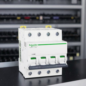 Schneider chuyển đổi không khí thu nhỏ ngắt mạch ic65n 1/2/<span class=keywords><strong>3</strong></span>/4P hộ gia đình 1/2/<span class=keywords><strong>3</strong></span>/4/6/10/16/20/25/32/40/50/60/63A chuyển đổi không khí AC C/D - Product Image 1