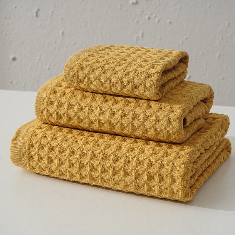 Premium 3-Piece Cotton Towel Set – Soft, Absorbent Face & Bath Towels With Gold Stripe, 28.3x12.6 Inches