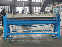 Machine automatique de pliage de tôles, machine pneumatique de pliage de conduits