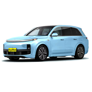 Li Auto L8 SUV hybride Luxueux véhicule à énergie nouvelle pour les vacances en famille Voyages d'affaires en ville Entraînement quotidien EV à autonomie étendue - Product Image 6