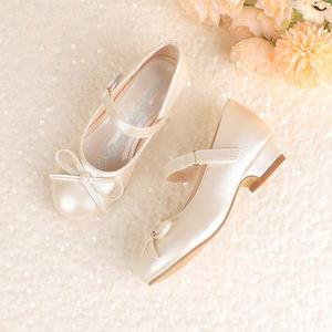 Горячая распродажа: Туфли Мэри Джейн для девочек, с бантом-бабочкой и жемчугом, на мягкой нескользящей подошве, для весенне-осенних праздников, выступлений и дней рождения - Product Image 3