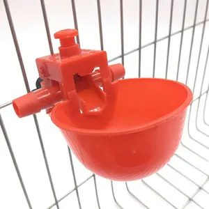 1 pz bevitore di pollo bicchieri per polli quaglia rossa pollo Waterer ciotola pollame automatico mangiatoia tazze per bere acqua