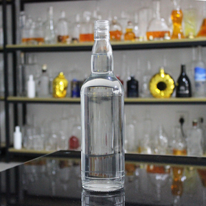 <span class=keywords><strong>Prix</strong></span> d'usine en gros, bouteille en verre de qualité alimentaire de 700 ml transparente vide pour gin, <span class=keywords><strong>rhum</strong></span>, tequila, brandy, whisky, vodka avec bouchon à vis - Product Image 2