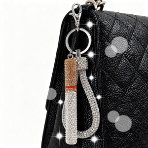Porte-clés scintillant en strass pour cigarettes, breloque de sac en cristal entièrement ornée de diamants, pendentif de voiture, porte-clés tendance TikTok - Product Image 3