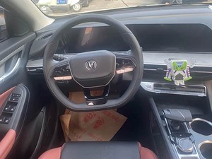 Vente en gros 2023 Changan Eado PLUS Blue Whale 1.4T Turbo Automatique Sièges en Cuir Conduite à Gauche Sans Accident Berline Haute Performance d'Occasion - Product Image 5