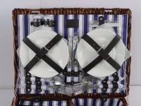 Panier de pique-nique en osier pour 4 personnes, plastique durable, métal, coton et fer, sangles faciles à transporter pour les sorties en famille, tapis de glace.
