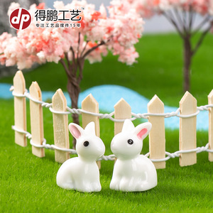 รูปปั้นกระต่ายเรซิ่น Dp Craft สีขาวเงา สำหรับตกแต่งสวนในร่มและกลางแจ้ง - Product Image 1