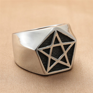 Anillo de estrella de cinco puntas de acero de titanio para hombre, diseño geométrico, color plateado, estilo punk, regalo de joyería 213004 - Product Image 1