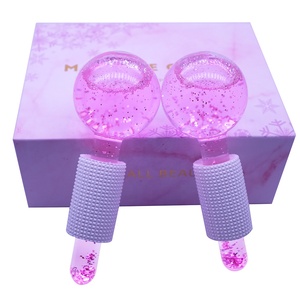 Globes de beauté rafraîchissants en cristal pour le visage, massage des yeux à l'eau et à la glace, ondes de beauté - Product Image 3