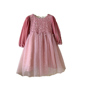 <span class=keywords><strong>Robe</strong></span> en satin à manches longues pour filles de style doux <span class=keywords><strong>Robe</strong></span> <span class=keywords><strong>d</strong></span>'<span class=keywords><strong>anniversaire</strong></span> de princesse à sequins roses avec dentelle pour l'hiver - Product Image 1