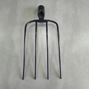 Fourche <span class=keywords><strong>à</strong></span> <span class=keywords><strong>4</strong></span> <span class=keywords><strong>Dents</strong></span> de Haute Qualité et Durable, Couleur Noire, pour Utilisation Agricole et Équine - Product Image 2