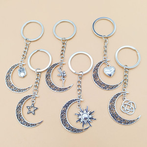 Novedad, regalo del Día de San Valentín, llaveros de Metal Vintage, Luna, estrella, amor, pareja, llavero, monedero, bolso, mochila, llavero con abalorio - Product Image 2