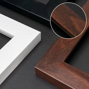 Cornice a L in PS di Qualità, Nera e Argento, con Finitura in Legno Naturale per Album Fotografici e Accessori - Product Image 3