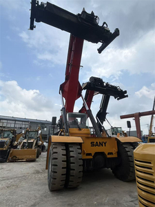 Reach Stacker SANY SRSC45C30 de 45 tonnes pour conteneurs, empilage 5 couches, moteur Volvo Diesel, pour terminal portuaire, usage intensif - Product Image 4