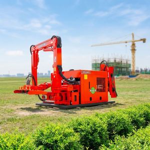Machine d'élagage d'arbres montée sur camion, à moteur diesel, pour la coupe des branches hautes et l'entretien des bordures routières - Product Image 3