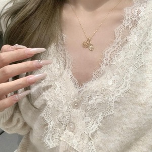 Collar con Colgante de Diamante Azul Marino y Plata Pura S925 Wenchi, Diseño Geométrico con Toque de Lujo, China - Product Image 4