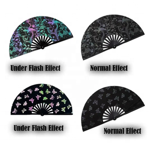 Ventilateur pliant de 27cm/33cm pour Kung Fu Ventilateur à film laser PVC Performance Photographie Cadeaux Accessoires d'artisanat Éventail de scène et de danse 7 couleurs - Product Image 3