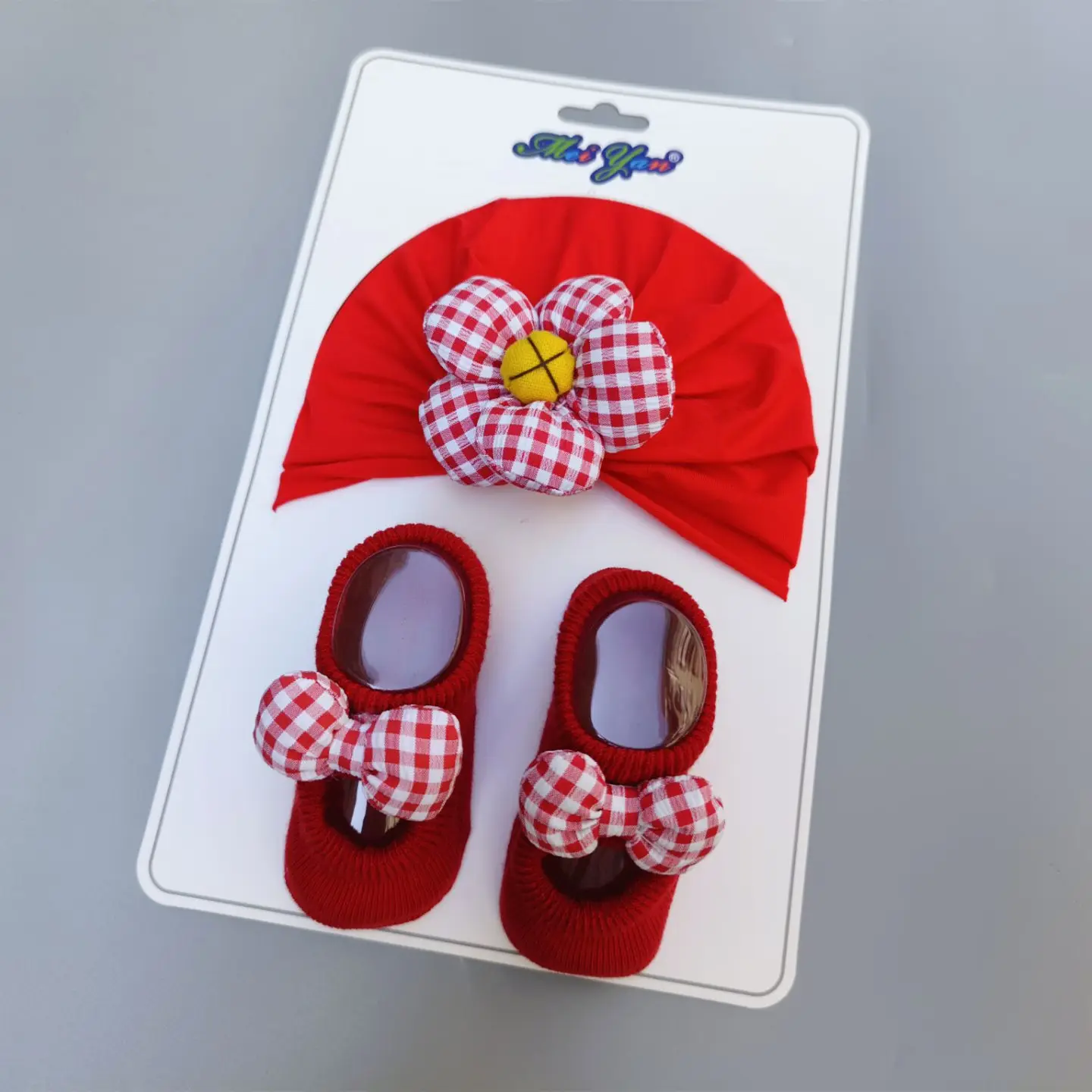 New Style High Quality Coton Cute Infant Toddler Gift Caps Newborn Baby Caps And Socks Set