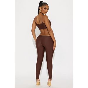 Mono ajustado personalizado 2026 para mujer, de cintura baja, con aberturas, tejido sin costuras, de elastano y poliéster, ideal para fiestas. - Product Image 4