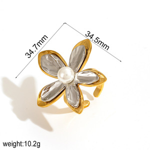Floral <b>Titanium</b> Steel <b>Ring</b> With Pearl Inlay Adjustable For Women Light Luxury Jewelry Gift - Product Image 5