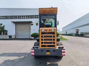 รถตักขนาดกะทัดรัด ใช้งานง่าย หมุนเวียนได้ดี พร้อมอุปกรณ์เสริมอเนกประสงค์ เหมาะสำหรับงานในพื้นที่แคบ - Product Image 6