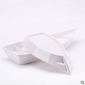 White Boat Shaped <b>Melamine</b> Dish A5 Sushi <b>Plate</b> Snack <b>Plate</b> For Party Hotel Meals - Product Image 1