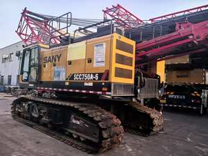 Grue sur chenilles SANY SCC750 d'occasion de 75 tonnes pour la construction portuaire, utilisée au Vietnam, se vend très bien - Product Image 5