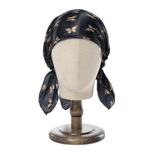 Turbante personalizzato in seta satinata con stampa floreale musulmano Pre-legato da <span class=keywords><strong>donna</strong></span> copricapo in poliestere colorato sciarpa per la testa Bandana - Product Image 5