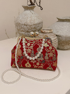 Factory Custom Vintage Fashion Evening Bag <b>Frame</b> Bag <b>Embroidery</b> Hand Carry Chain Crossbody Casual Shoulder Bag - Product Image 2