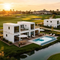 Villa modulaire en conteneurs préfabriqués à deux étages avec piscine pour hôtel sur parcours de golf