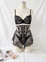 Ensemble de lingerie sexy en dentelle noire, soutien-gorge à armatures avec broderie florale transparente, jupe à jarretelles taille haute, 3 pièces, sous-vêtements érotiques pour femmes