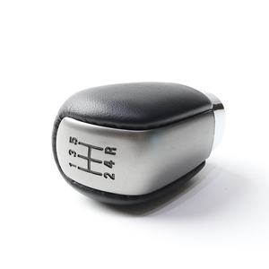 SUZUKI GRAND VITARAギアシフトノブブラック & シルバー28113-80K01-BWK用 - Product Image 5