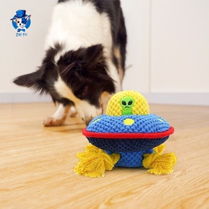 Jouet pour <span class=keywords><strong>chien</strong></span> interactif et durable personnalisé en peluche de conception extraterrestre OVNI amusant <span class=keywords><strong>avec</strong></span> corde en coton - Product Image 5