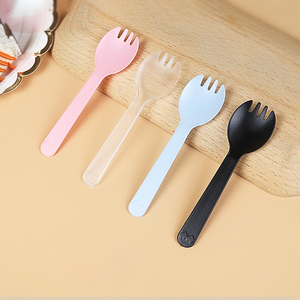Cuchillos de Plástico PS Más Vendidos, Envueltos Individualmente para Higiene y Protección Contra el Polvo, Cuchara-Tenedor Desechable Multicolor para Pastel - Product Image 1