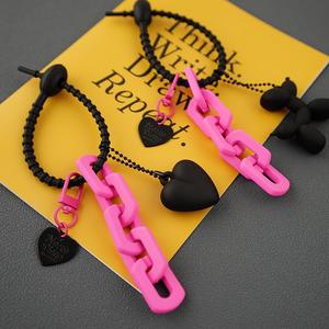 Porte-clés en forme de serre-câble pour filles, porte-clés mignon chiot et cœur, pendentif de sac, pendentif rouge rose, porte-clés au design original - Product Image 4