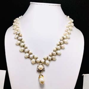 Collier en laiton imitation perle, design simple, mode féminine, chaîne de clavicule rétro, fait à la main, anniversaire, mariage, fête - Product Image 1