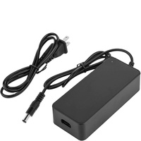 Chargeur au lithium LiFePO4 portable personnalisé Levi 4A 5A 6A 120W 12V DC 14.6V 14.7V 16.8V 18.25V pour véhicules électriques