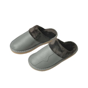 Calzado de Invierno para el Hogar, Superventas: Zapatos Cálidos de Cuero y Algodón Multicolores para Hombre y Mujer - Product Image 3