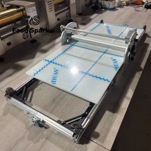 Laminateur de <span class=keywords><strong>pâte</strong></span> à pâtisserie à <span class=keywords><strong>prix</strong></span> d'usine, <span class=keywords><strong>laminoir</strong></span> plat de haute qualité, électrique, pour table de pizza, 1-35 mm - Product Image 3