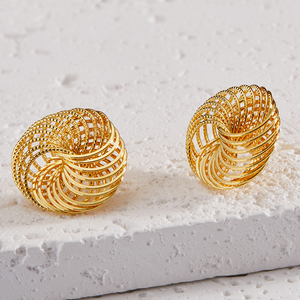 Boucles <span class=keywords><strong>d</strong></span>'oreilles <span class=keywords><strong>boule</strong></span> plate tridimensionnelle rétro française <span class=keywords><strong>Forme</strong></span> <span class=keywords><strong>de</strong></span> <span class=keywords><strong>nid</strong></span> <span class=keywords><strong>d</strong></span>'<span class=keywords><strong>oiseau</strong></span> creux Design haut <span class=keywords><strong>de</strong></span> gamme avec perles diamants mariages - Product Image 6